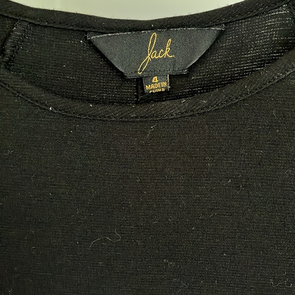 Classic, black dress with cutout. Size 4 - Picture 3 of 3